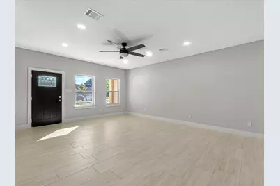 8709 Wheatley Street, Houston, TX 77088 - Photo 19