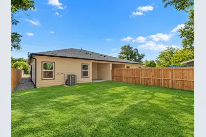 8709 Wheatley Street, Houston, TX 77088 - Photo 17