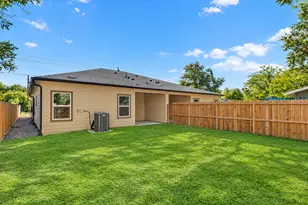 8709 Wheatley St, Houston, TX 77088 - Photo 17
