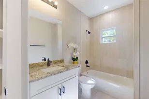 8709 Wheatley St, Houston, TX 77088 - Photo 9