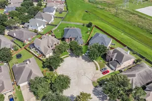 9702 Tucker Cypress Dr, Houston, TX 77095 - Photo 41