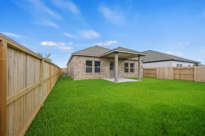 3502 Atlas Point Lane, Angleton, TX 77515 - Photo 19