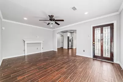 5012 Irvington Boulevard, Houston, TX 77009 - Photo 3