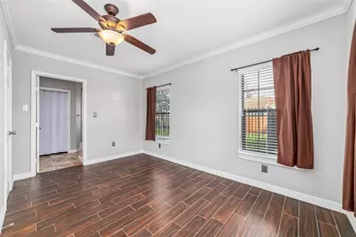 5012 Irvington Boulevard, Houston, TX 77009 - Photo 11