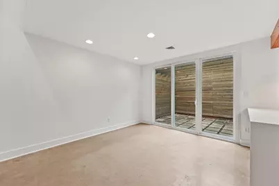 2321 Commonwealth Street, Houston, TX 77006 - Photo 7