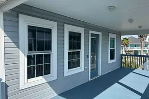 22813 Buena St, Galveston, TX 77554 - Photo 3