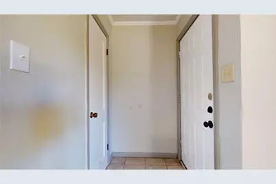 1501 13th Street N, Texas City, TX 77590 - Photo 5