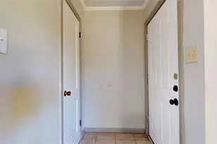 1501 13th St N, Texas City, TX 77590 - Photo 5