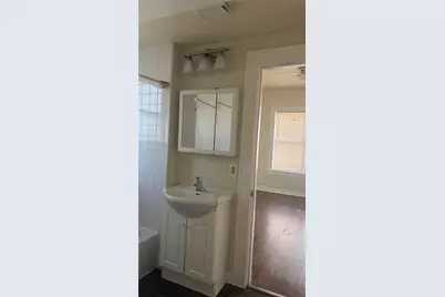 1024 Heights Boulevard #1, Houston, TX 77008 - Photo 11