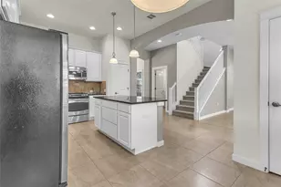 4113 Threadgill St, Austin, TX 78723 - Photo 9