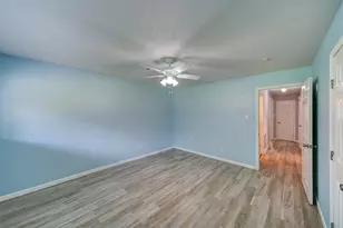 10714 Ballantine St, Houston, TX 77075 - Photo 15