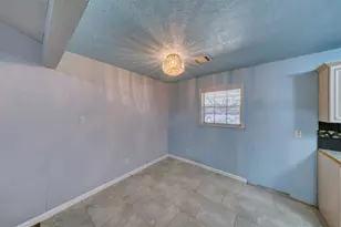 10714 Ballantine St, Houston, TX 77075 - Photo 11