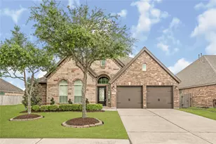 13438 Swift Creek Dr, Pearland, TX 77584 - Photo 1