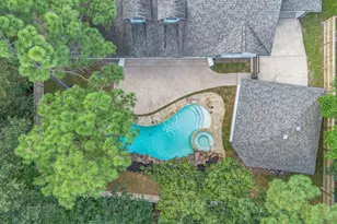 30 E Wedgemere Cir, The Woodlands, TX 77381 - Photo 31