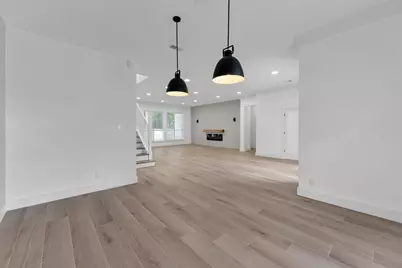 30 E Wedgemere Circle, The Woodlands, TX 77381 - Photo 7