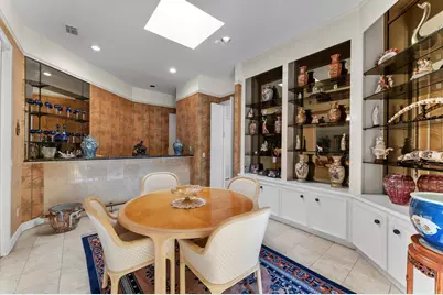 8103 Lake Edge Court, Houston, TX 77071 - Photo 11