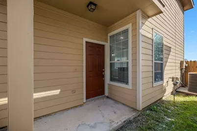 2911 Hackamore Hollow Lane, Houston, TX 77014 - Photo 9