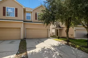 2911 Hackamore Hollow Ln, Houston, TX 77014 - Photo 3