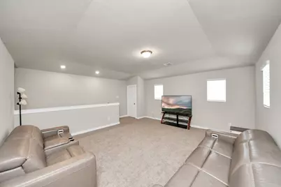 8523 Treetop Heights Drive, Baytown, TX 77523 - Photo 9