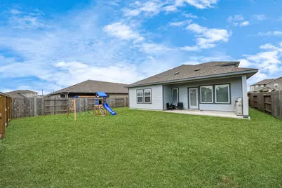 8523 Treetop Heights Drive, Baytown, TX 77523 - Photo 25