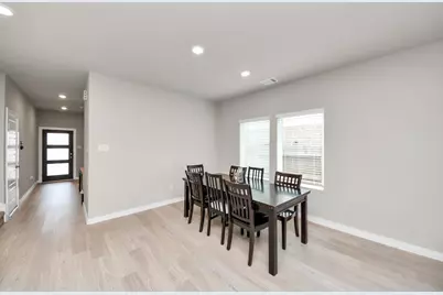 8523 Treetop Heights Drive, Baytown, TX 77523 - Photo 7