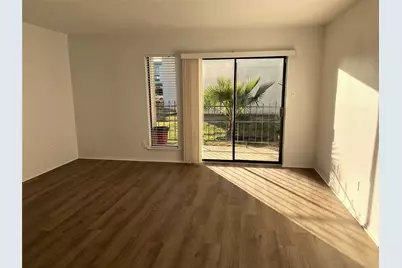 2822 S Bartell Drive #3, Houston, TX 77054 - Photo 3
