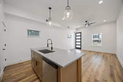 8013 Cora Street B, Houston, TX 77088 - Photo 3