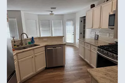 3109 Watercastle Court, League City, TX 77573 - Photo 5