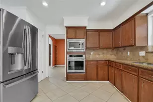 10818 Elmdale Dr, Houston, TX 77070 - Photo 11