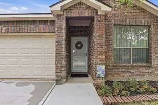 19910 Roycroft Ln, Richmond, TX 77407 - Photo 3