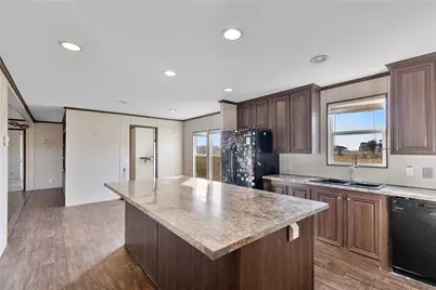 4423 W Bayshore Road, Anahuac, TX 77514 - Photo 17