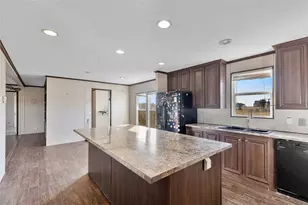 4423 W Bayshore Rd, Anahuac, TX 77514 - Photo 17