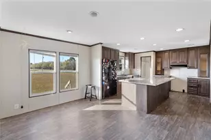 4423 W Bayshore Rd, Anahuac, TX 77514 - Photo 15