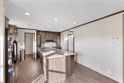 4423 W Bayshore Road, Anahuac, TX 77514 - Photo 25