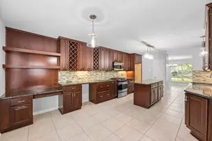 7909 Silver Oak Dr, Texas City, TX 77591 - Photo 11