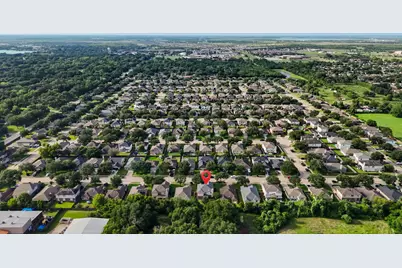 7909 Silver Oak Drive, Texas City, TX 77591 - Photo 39