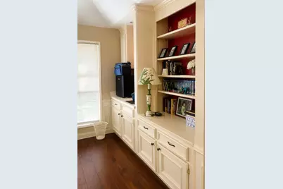 12126 Cypresswood Drive, Houston, TX 77070 - Photo 9