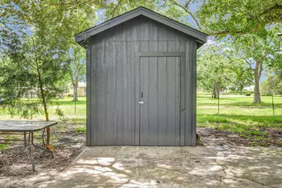 4922 County Road 937B, Alvin, TX 77511 - Photo 9