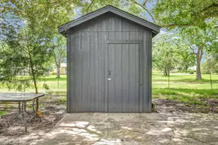 4922 County Rd 937B, Alvin, TX 77511 - Photo 9