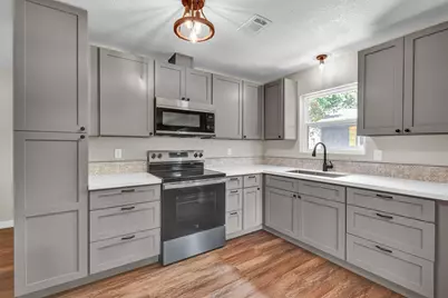 4922 County Road 937B, Alvin, TX 77511 - Photo 17