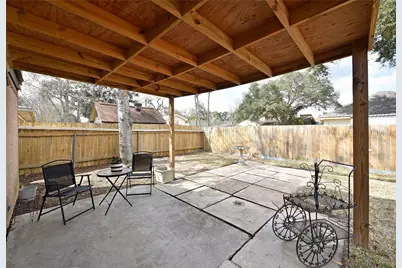 900 Chateau Place, Richmond, TX 77469 - Photo 39