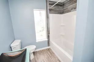 6168 W Airport Blvd, Houston, TX 77035 - Photo 11