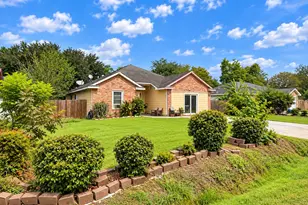 5021 Paula St, Houston, TX 77033 - Photo 5