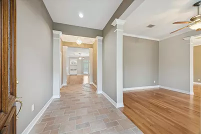 304 Scenic View Drive, Friendswood, TX 77546 - Photo 5