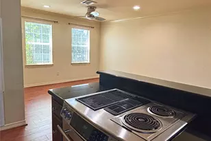 2030 Portsmouth St, Houston, TX 77098 - Photo 9