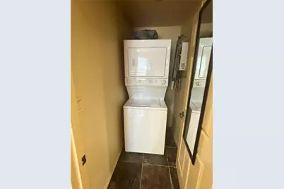 2030 Portsmouth Street #2, Houston, TX 77098 - Photo 5