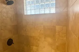 2030 Portsmouth St, Houston, TX 77098 - Photo 7