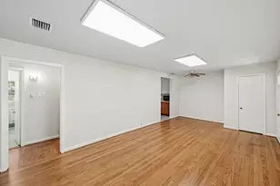 5109 Nina Lee Ln, Houston, TX 77092 - Photo 5