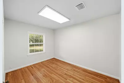 5109 Nina Lee Lane, Houston, TX 77092 - Photo 13