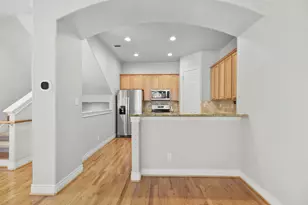 1602 Colorado St, Houston, TX 77007 - Photo 5